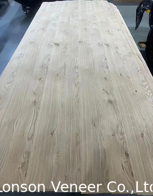 0,50 mm dicke europäische weiße Eiche Veneer Knotty Eiche Waren auf Lager 60.000/m2