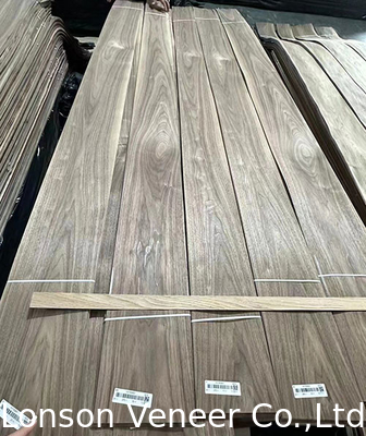 Crowm geschnitten American Walnut Veneer Natur A/B Grade Dicke 0,45 mm