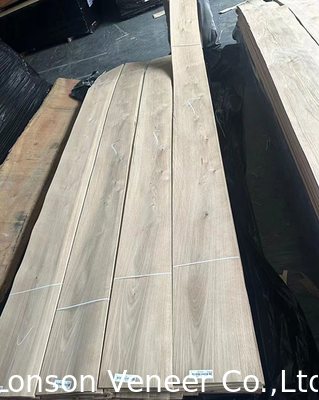 0.5mm Knotty Grade White Oak Holz Veneer für Retro-Stil Möbel Tür